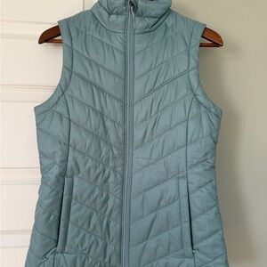 Colombia Sportswear Women's Sleeveless Quilted Omni Heat Vest - Blue Small